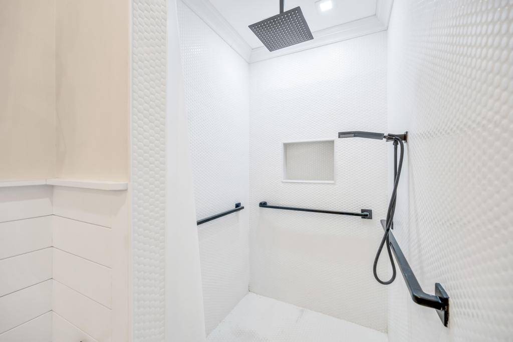 #24 photo, 386 Mill Road, サフォーク郡 Westhampton , NY 11977