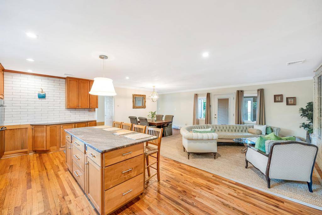 #6 photo, 386 Mill Road, サフォーク郡 Westhampton , NY 11977