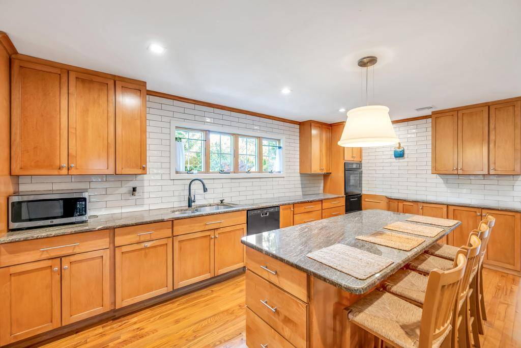 #8 photo, 386 Mill Road, サフォーク郡 Westhampton , NY 11977