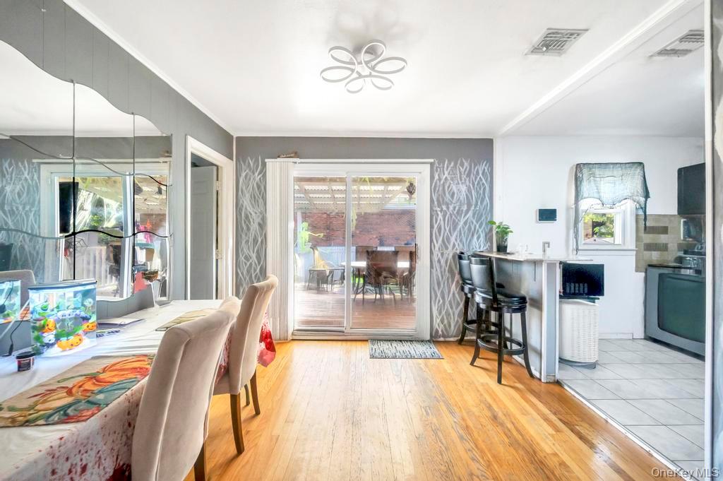 #4 photo, 3 Francisco Avenue, サフォーク郡 Central Islip , NY 11722