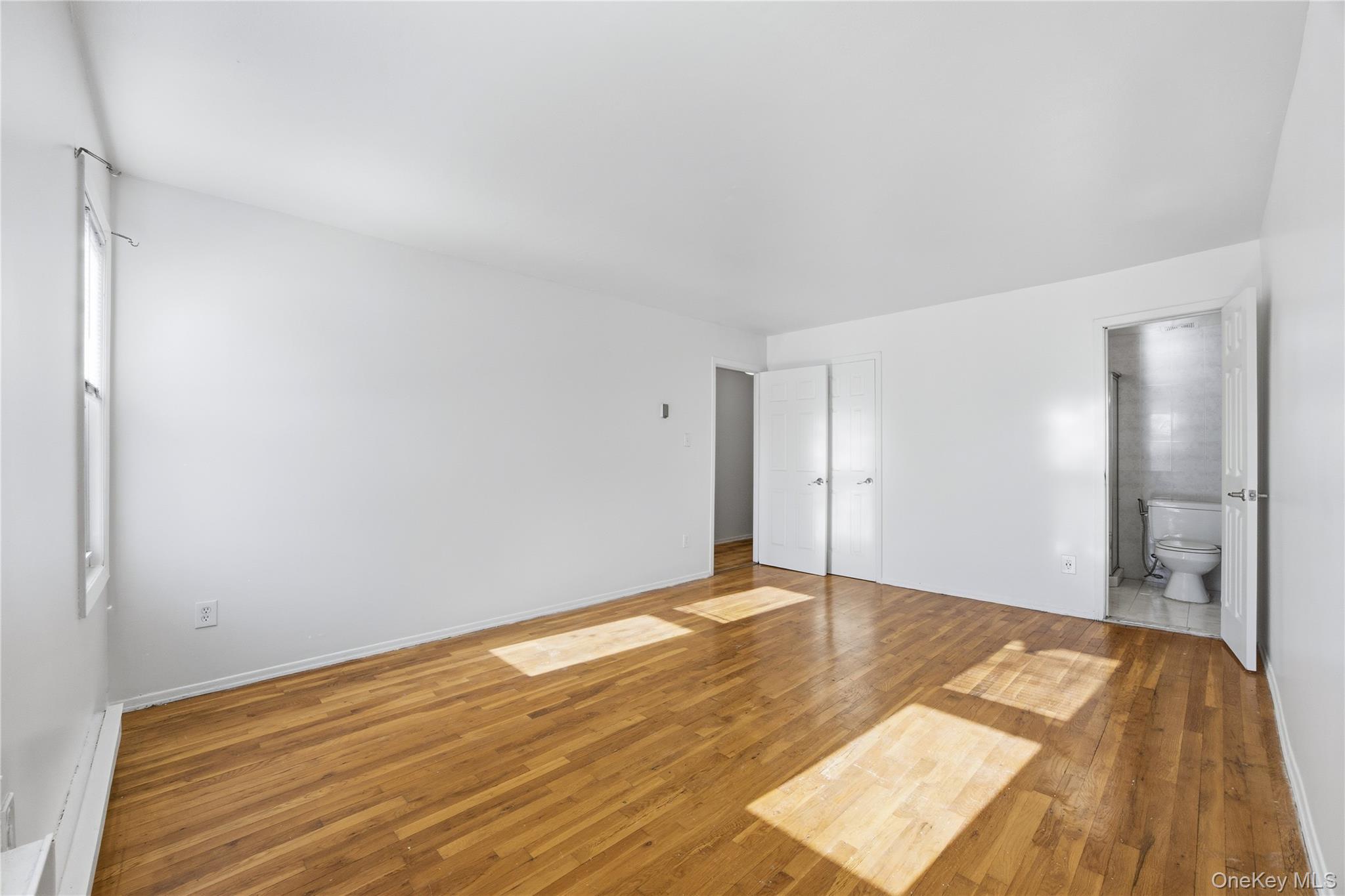 #13 photo, 13-27 Bell Boulevard, Bayside , NY 11360