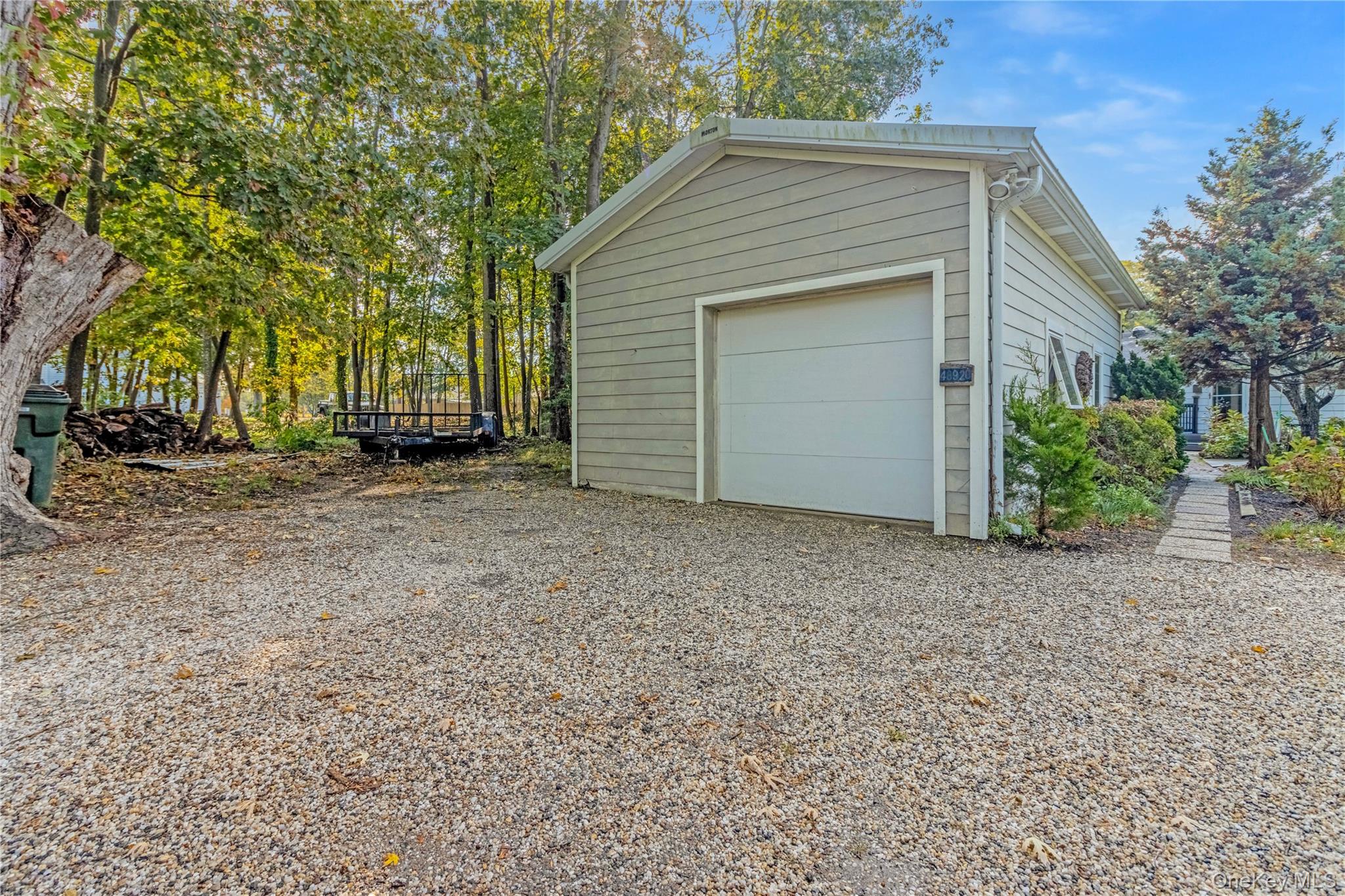 #16 photo, 48920 Route 25, サフォーク郡 Southold , NY 11971