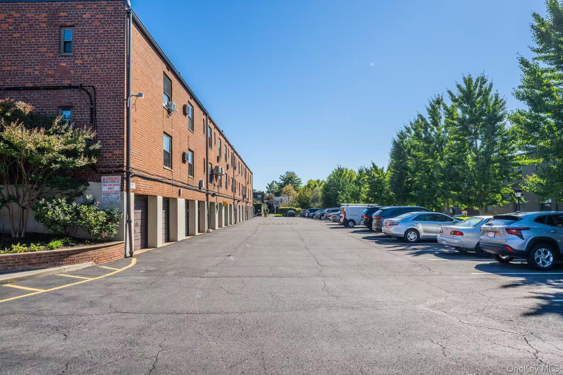 #11 photo, 69-43 Park Drive, Flushing , NY 11367