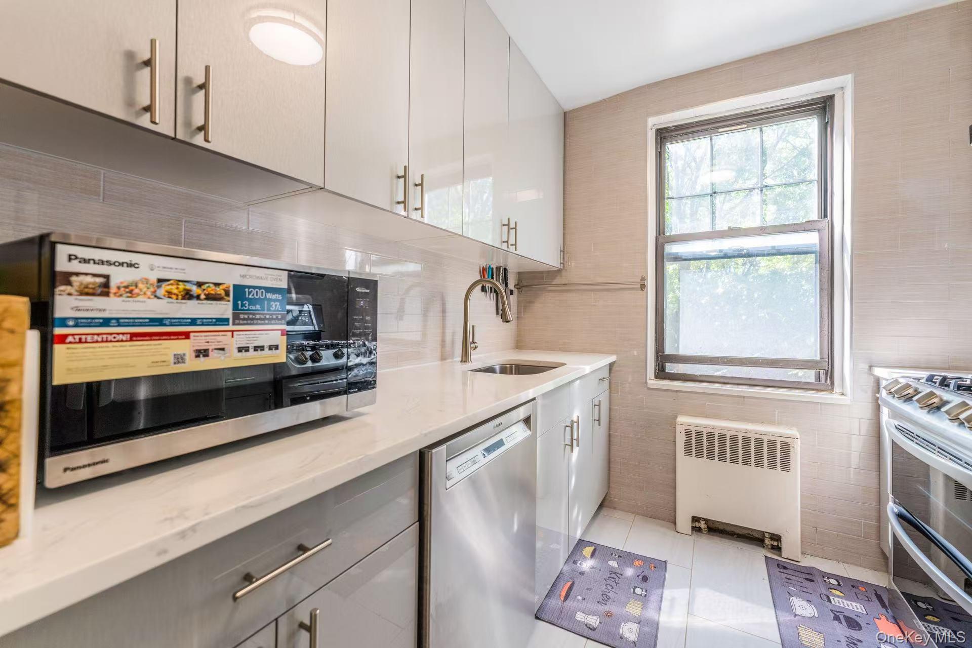 #6 photo, 69-43 Park Drive, Flushing , NY 11367