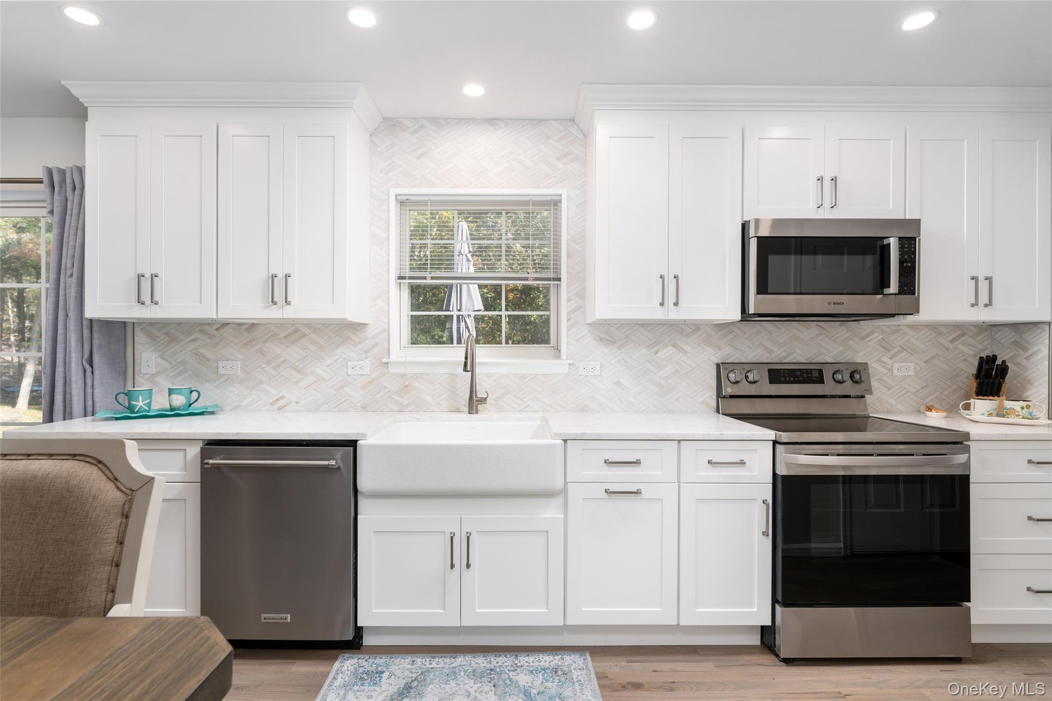 #10 photo, 80 Washington Heights Avenue, サフォーク郡 Hampton Bays , NY 11946