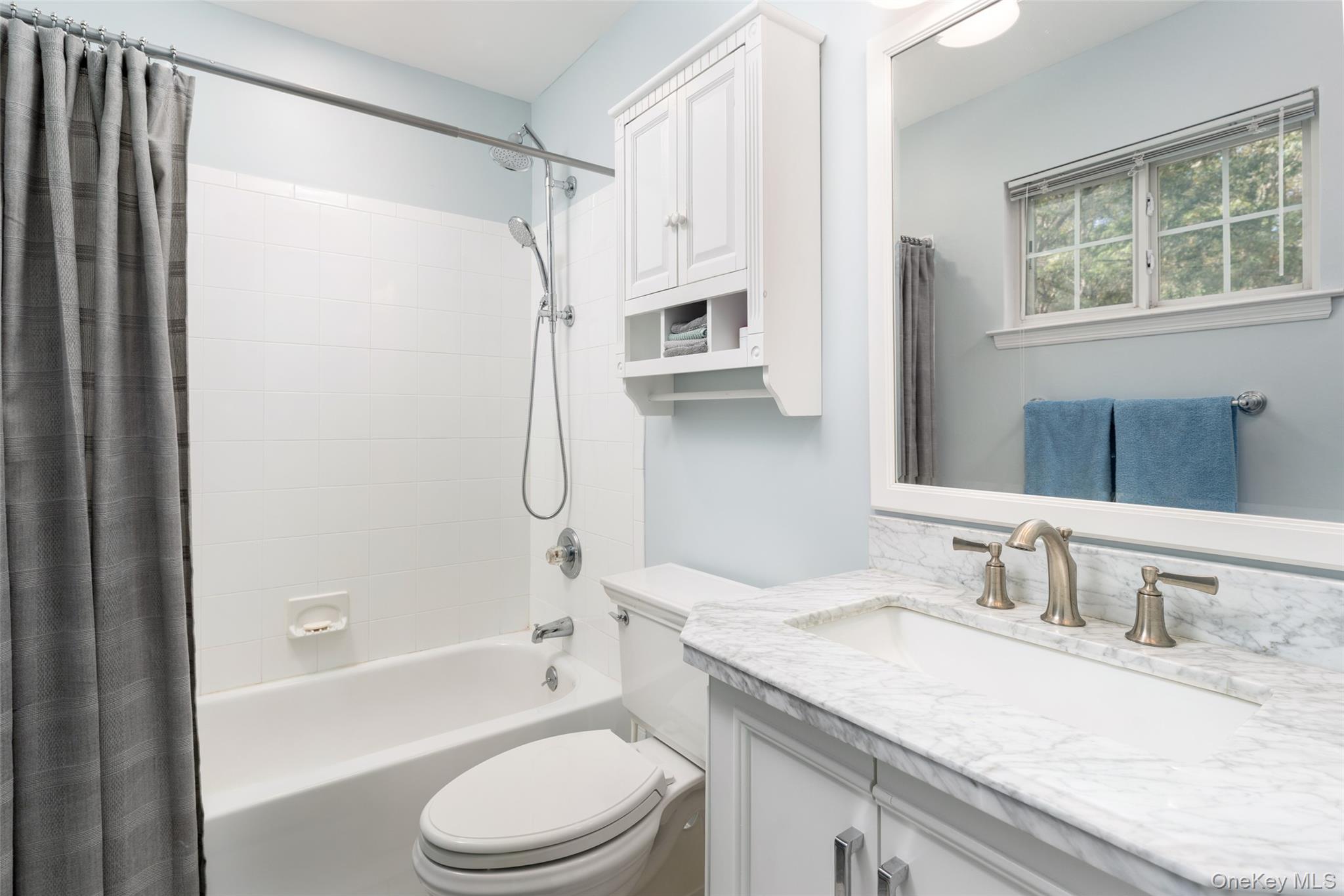 #14 photo, 80 Washington Heights Avenue, サフォーク郡 Hampton Bays , NY 11946