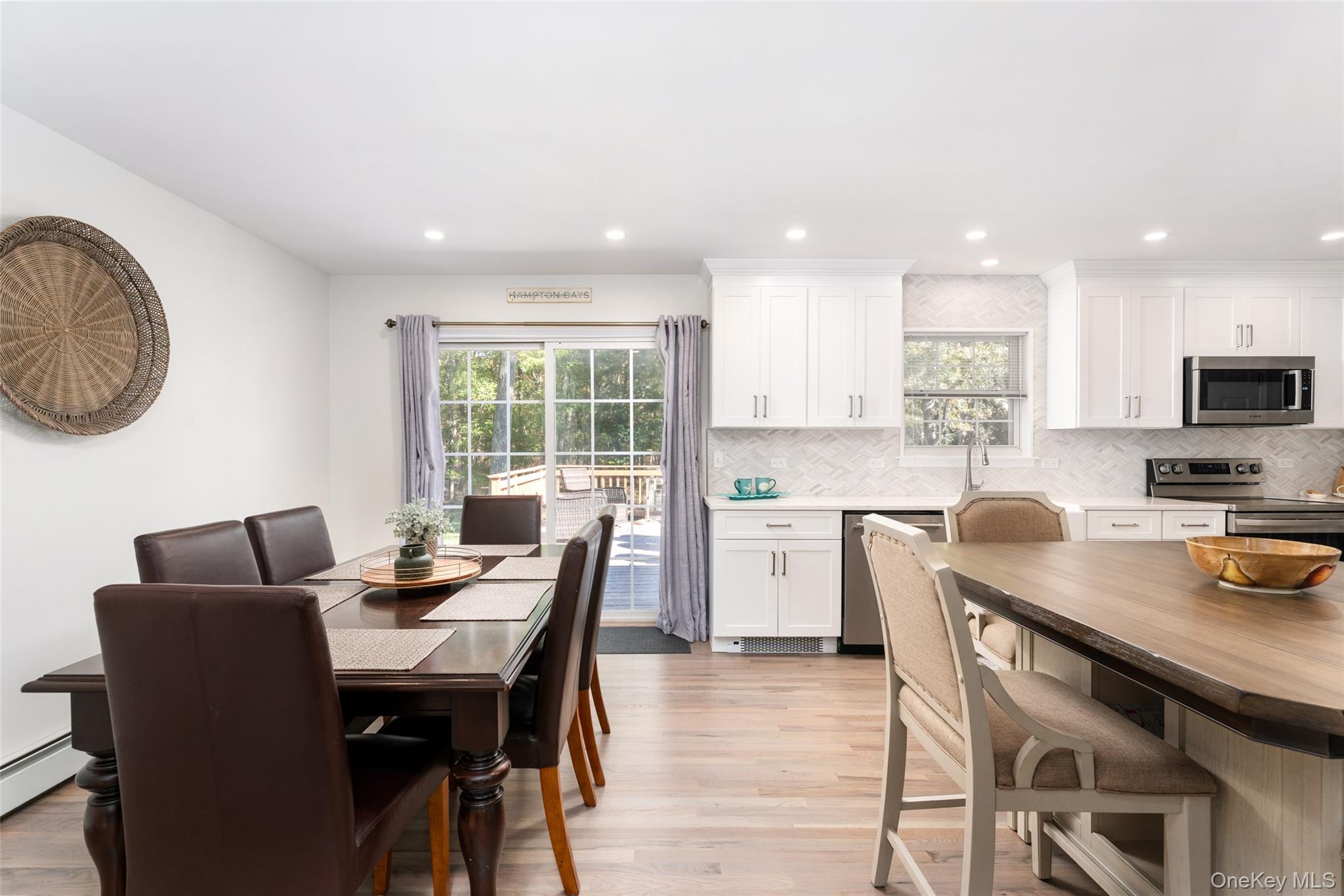 #7 photo, 80 Washington Heights Avenue, サフォーク郡 Hampton Bays , NY 11946