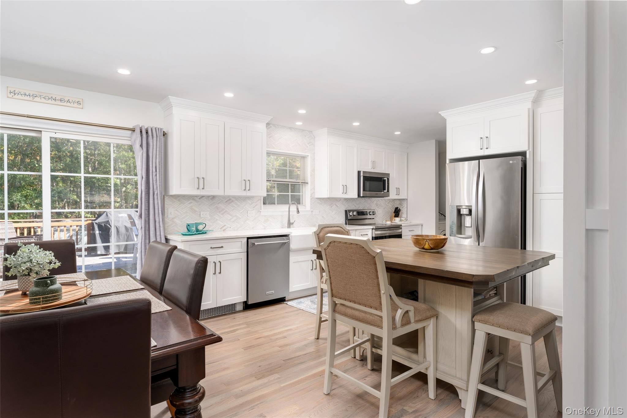 #8 photo, 80 Washington Heights Avenue, サフォーク郡 Hampton Bays , NY 11946