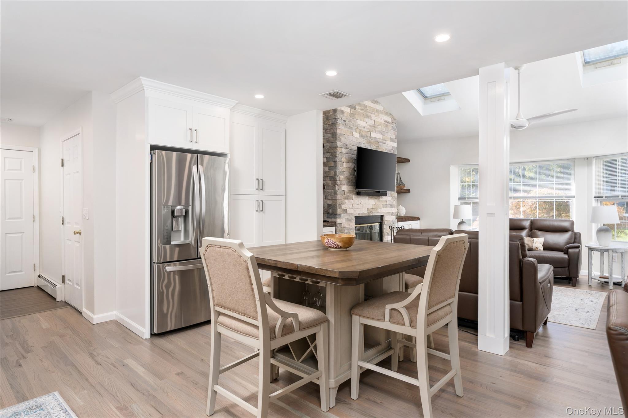 #9 photo, 80 Washington Heights Avenue, サフォーク郡 Hampton Bays , NY 11946