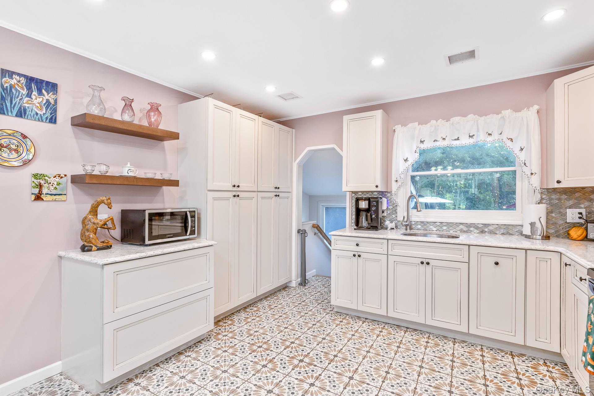 #5 photo, 265 Prince Road, サフォーク郡 Rocky Point , NY 11778