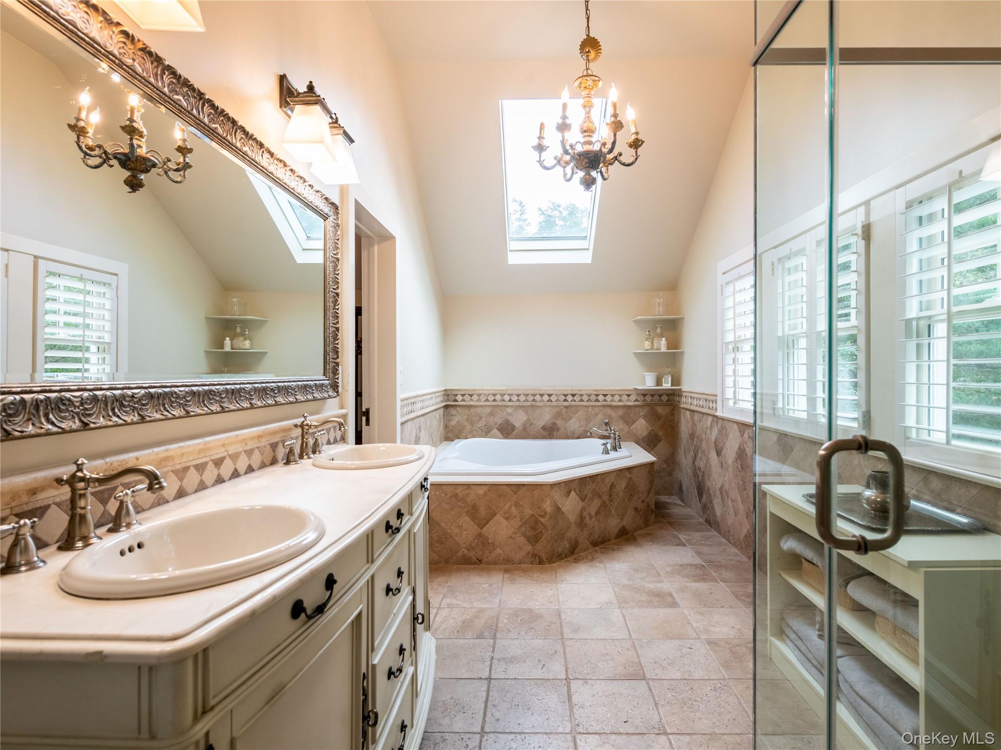 #14 photo, 1054 Plandome Road, ナッソー郡 Manhasset , NY 11030