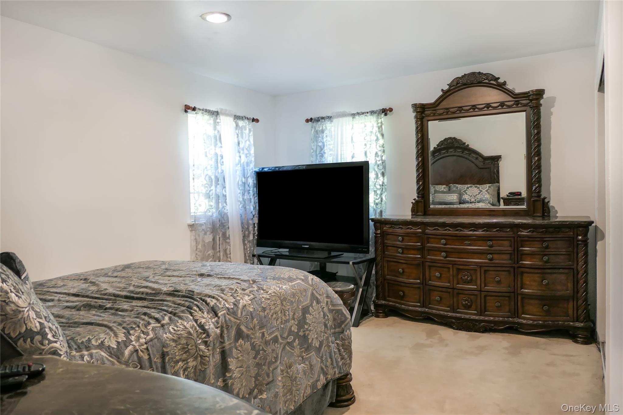 #13 photo, 34 Wards Lane, サフォーク郡 Bellport , NY 11713