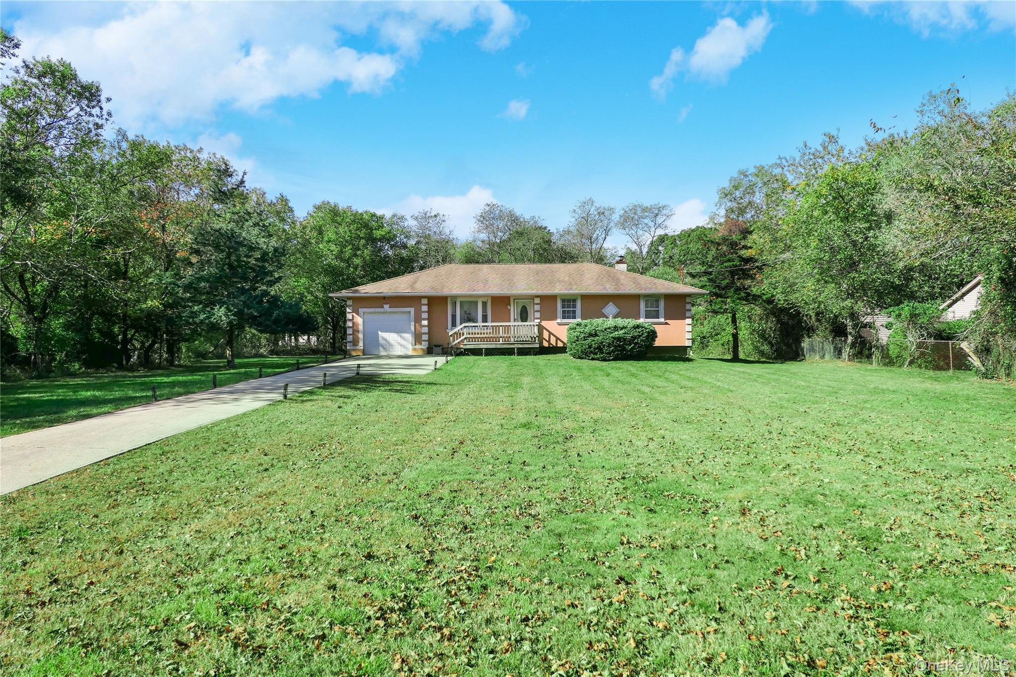 #2 photo, 34 Wards Lane, サフォーク郡 Bellport , NY 11713