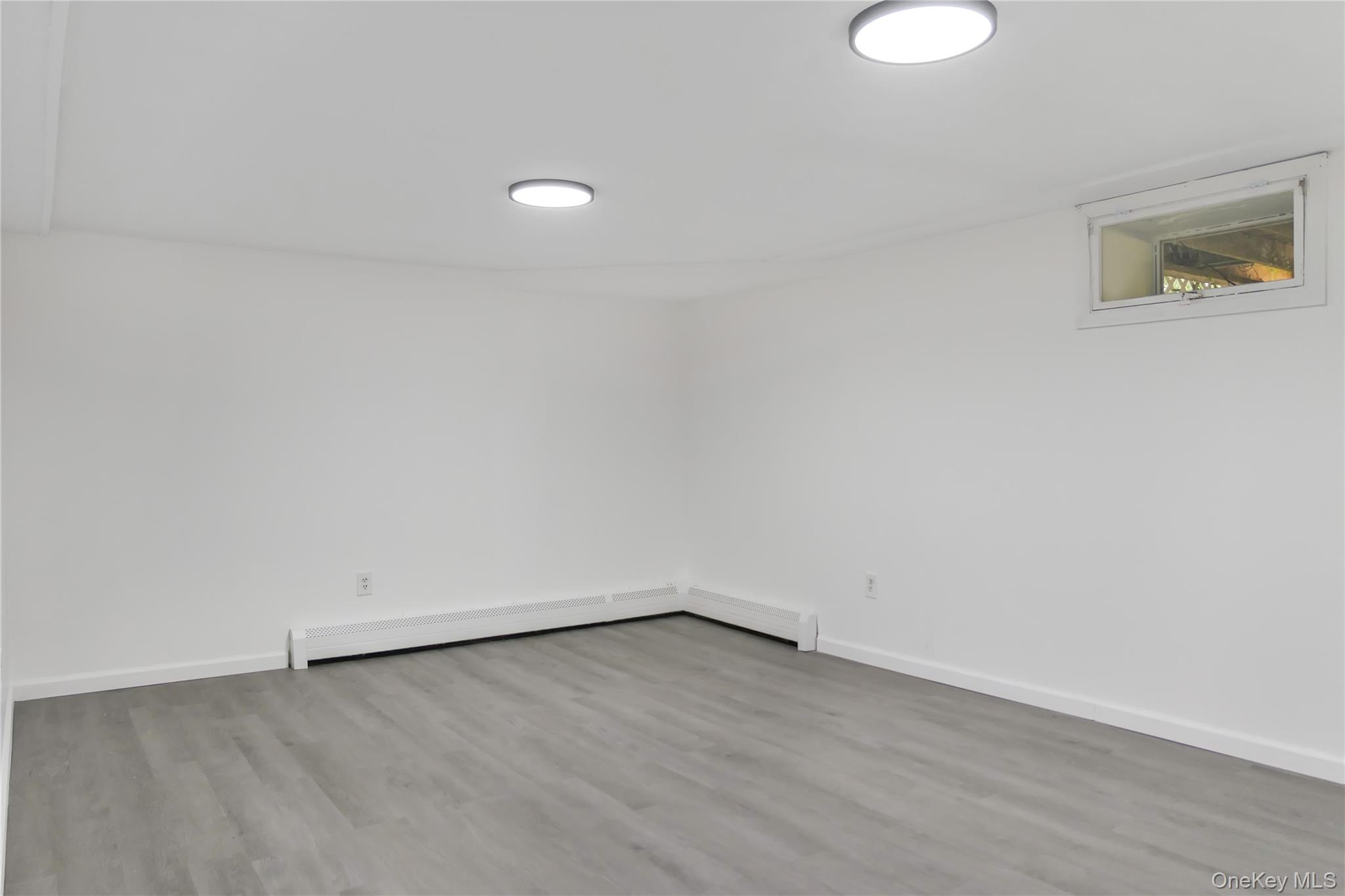 #20 photo, 34 Wards Lane, サフォーク郡 Bellport , NY 11713