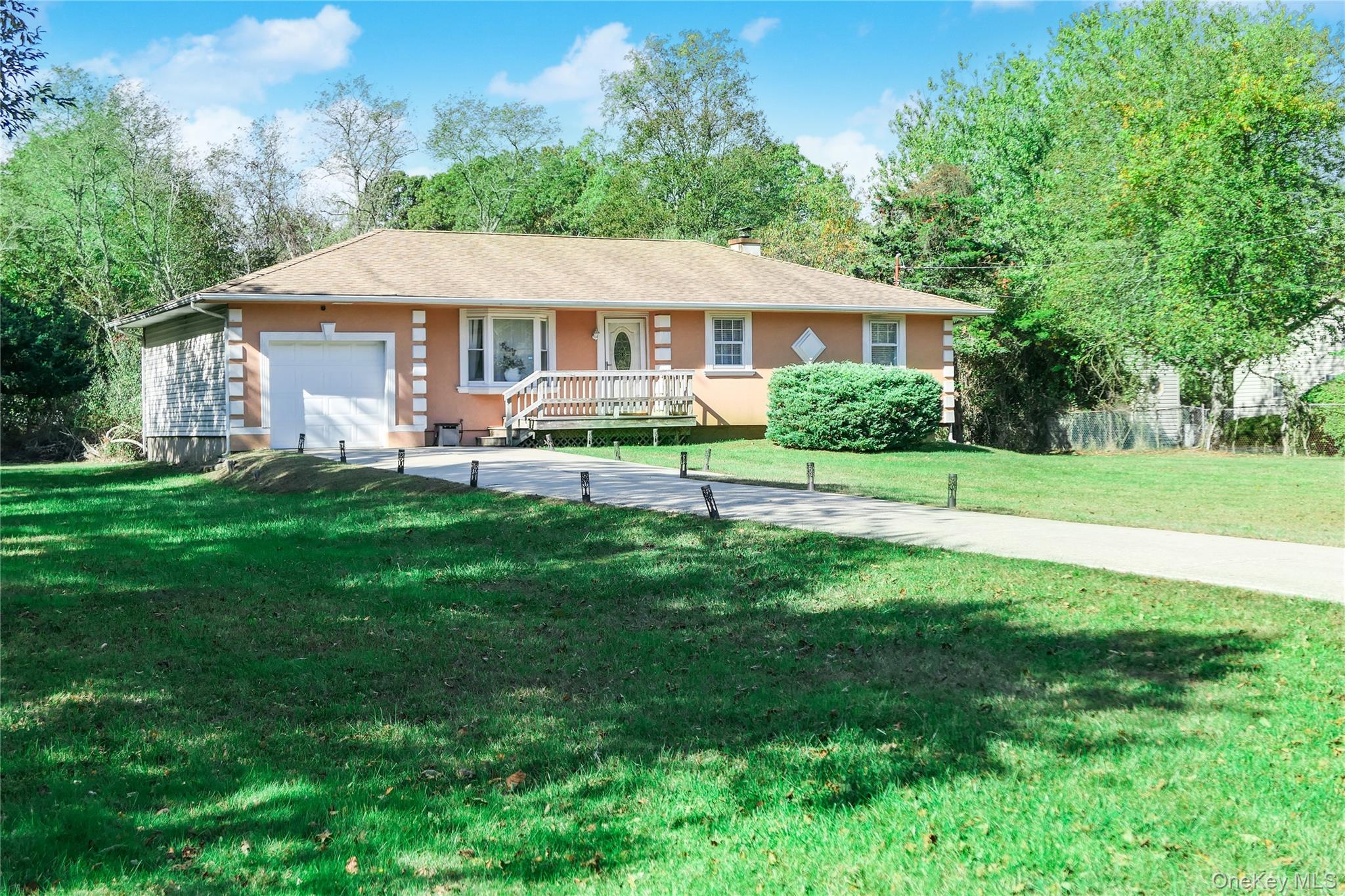 #3 photo, 34 Wards Lane, サフォーク郡 Bellport , NY 11713