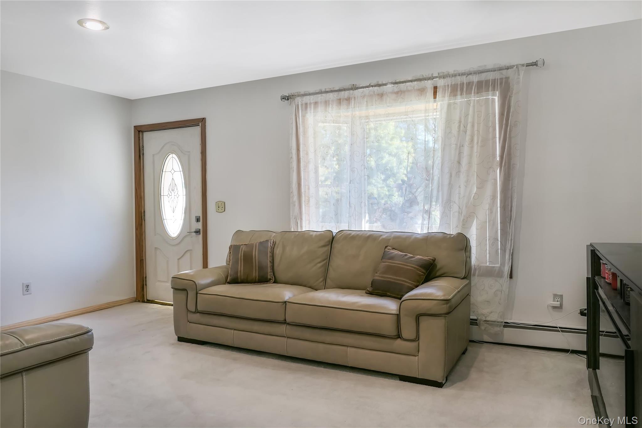 #5 photo, 34 Wards Lane, サフォーク郡 Bellport , NY 11713