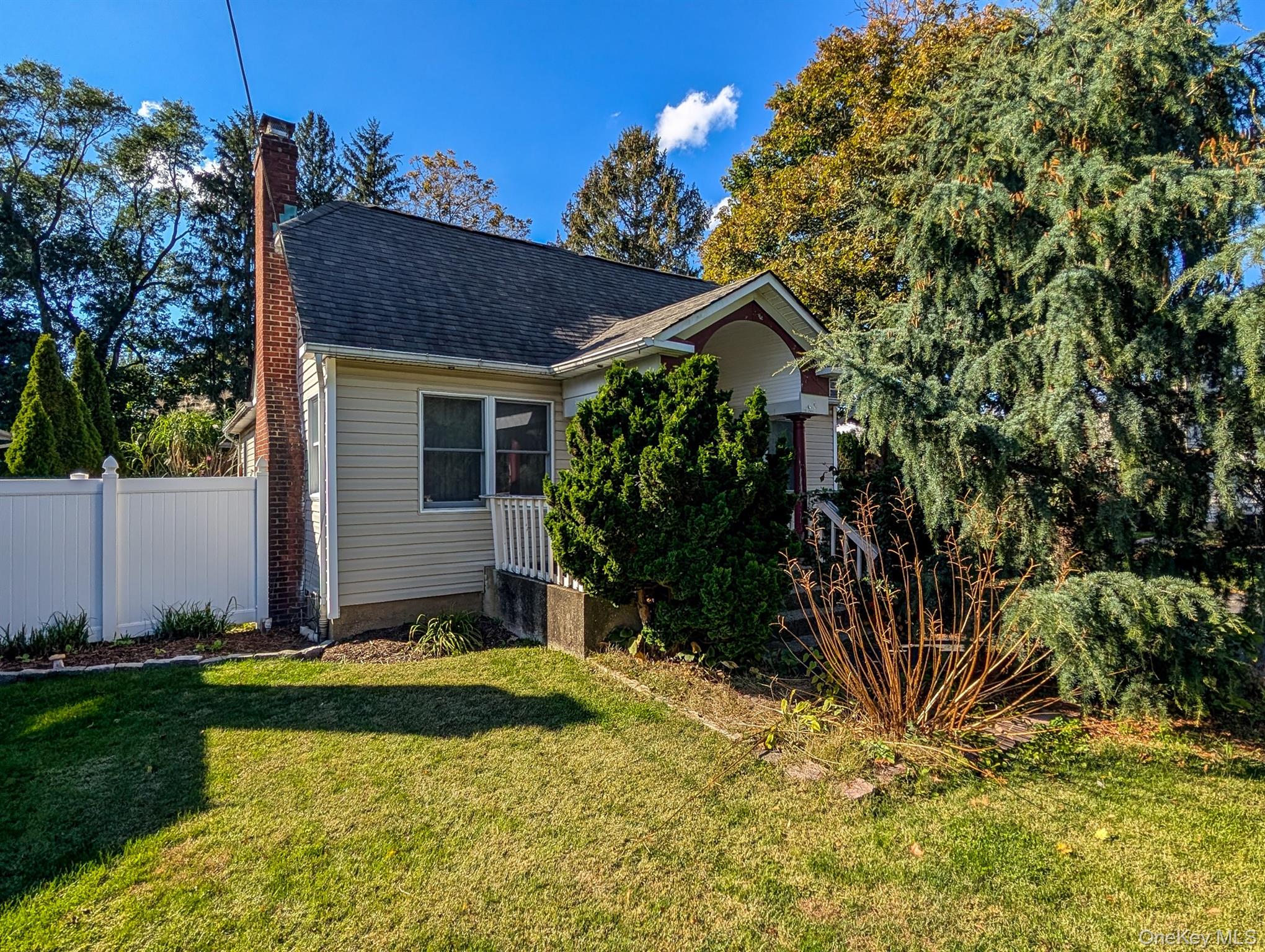 #2 photo, 909 2nd Street, サフォーク郡 East Northport , NY 11731