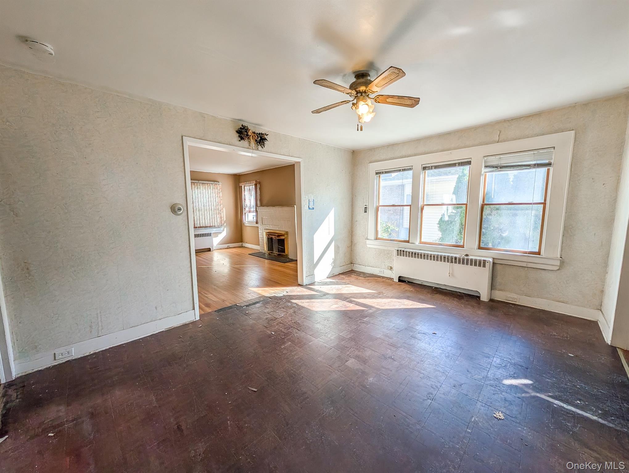 #5 photo, 909 2nd Street, サフォーク郡 East Northport , NY 11731