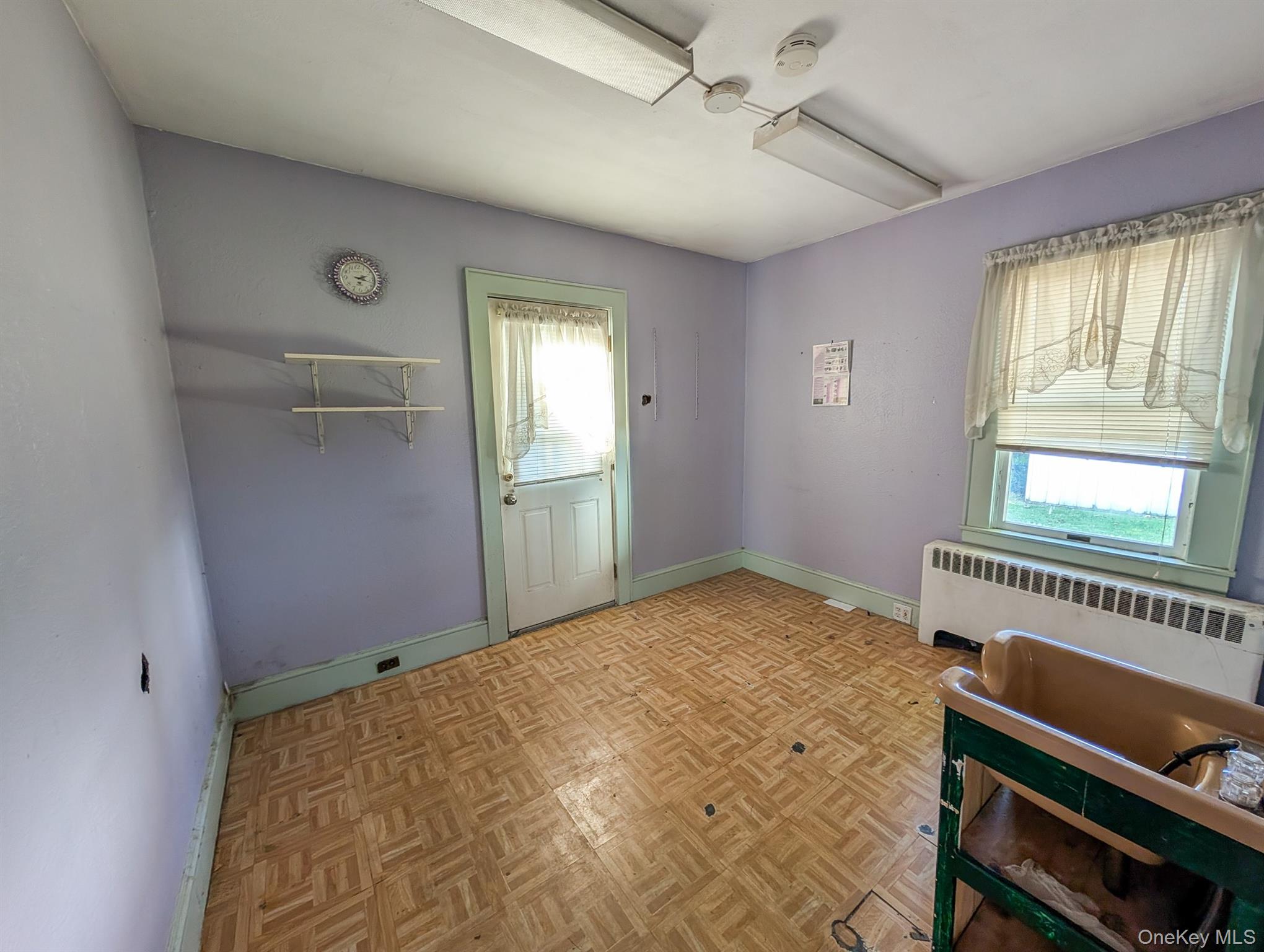 #9 photo, 909 2nd Street, サフォーク郡 East Northport , NY 11731