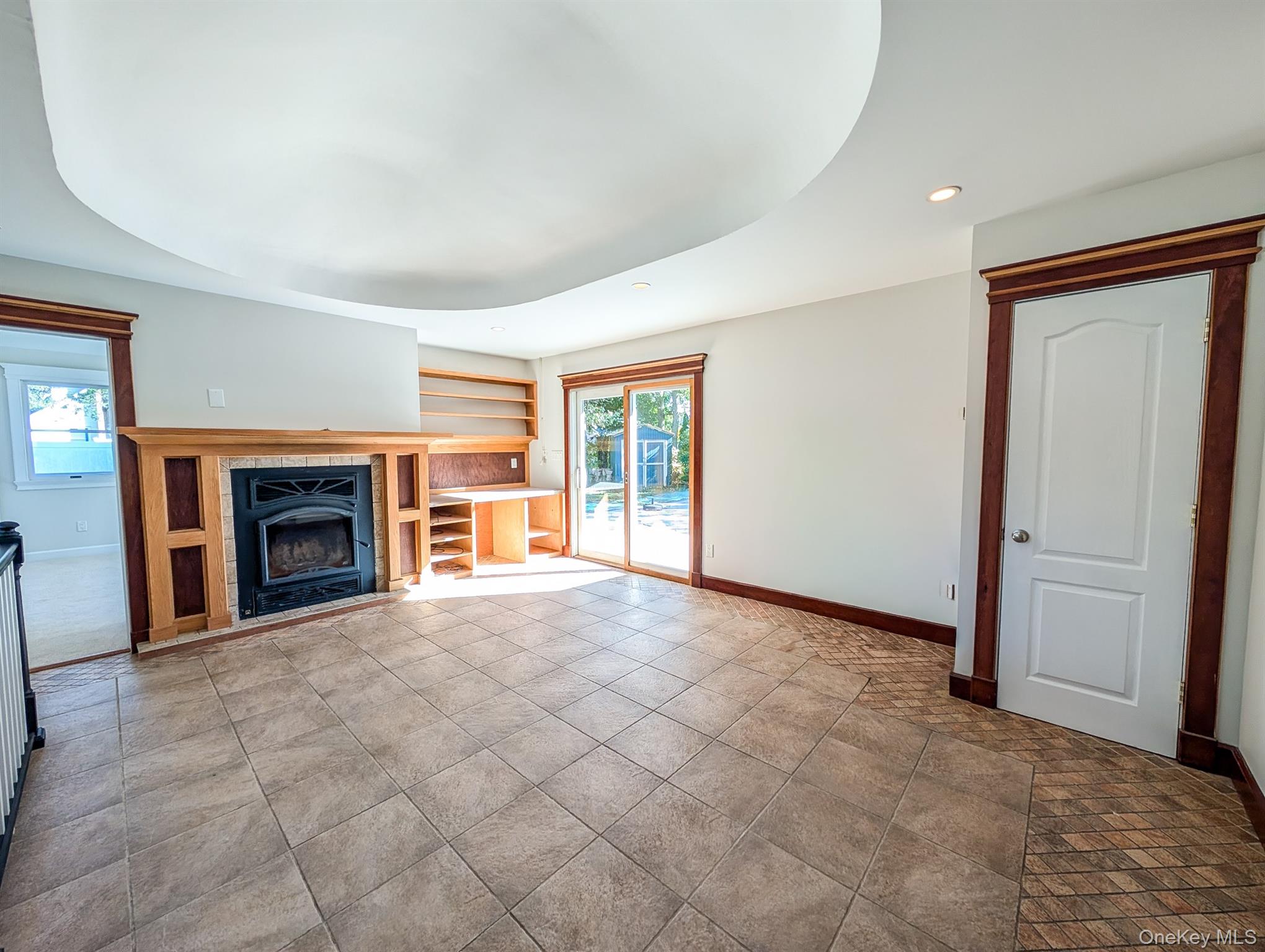 #7 photo, 56 Fry Boulevard, サフォーク郡 Patchogue , NY 11772