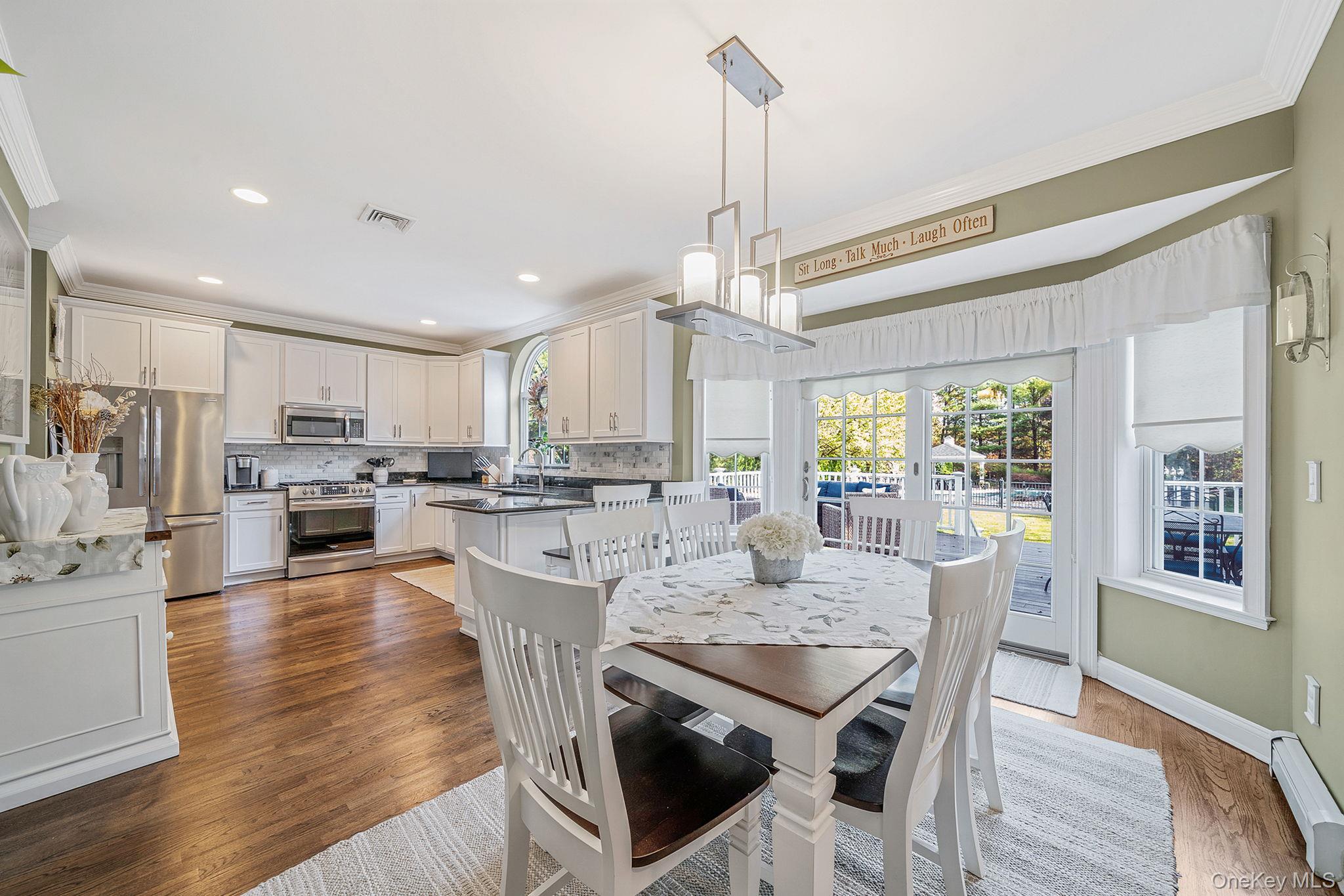 #16 photo, 445 Harrison Avenue, サフォーク郡 Miller Place , NY 11764