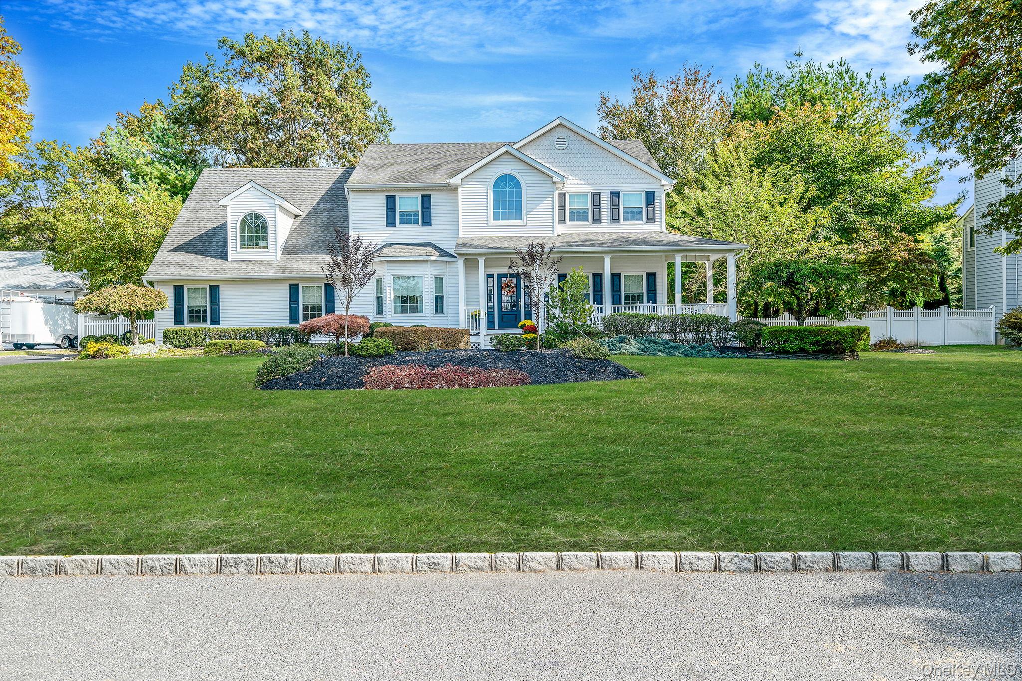 #3 photo, 445 Harrison Avenue, サフォーク郡 Miller Place , NY 11764