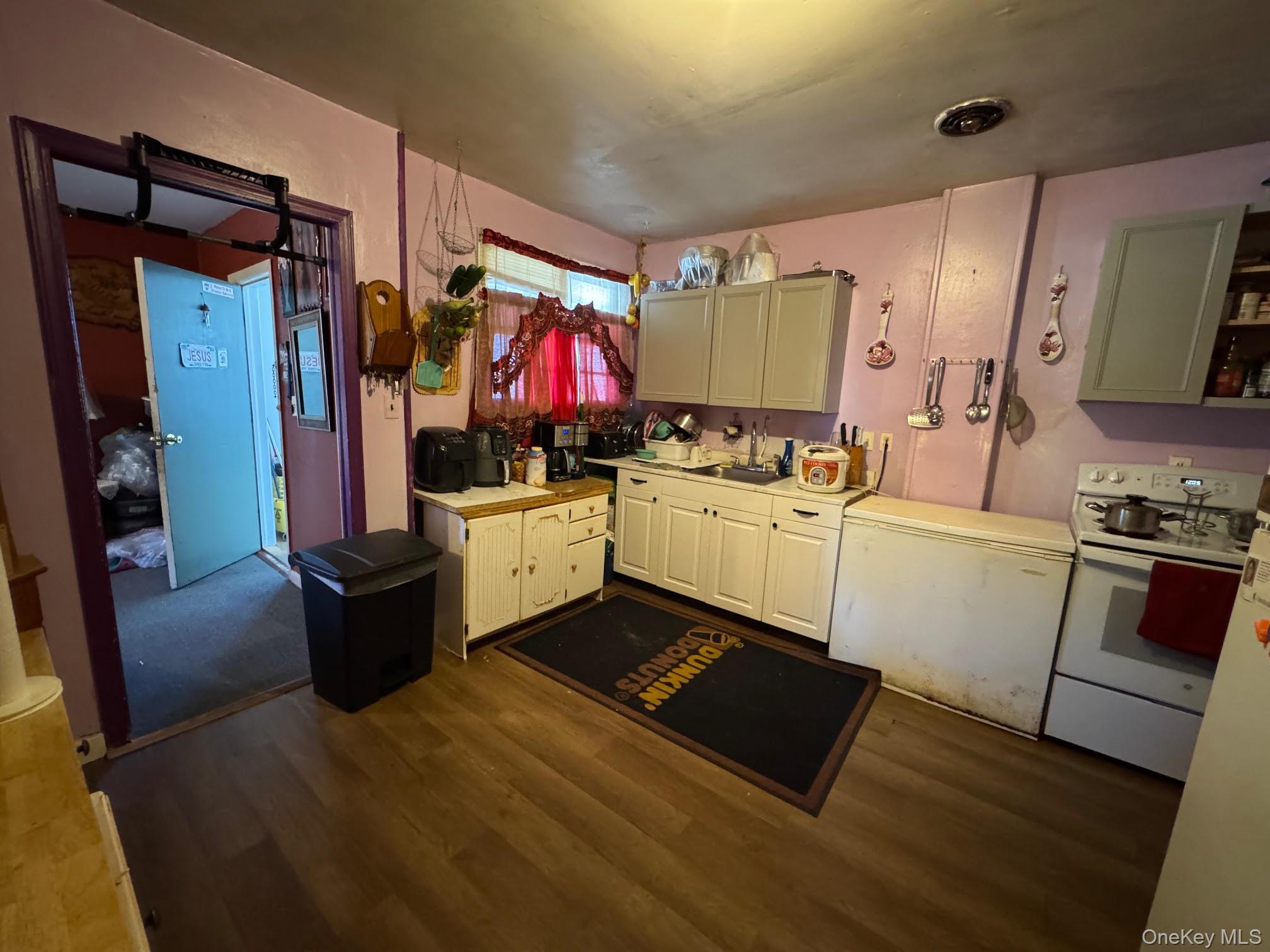 #7 photo, 13 Mountain Avenue, Highland Falls , NY 10928