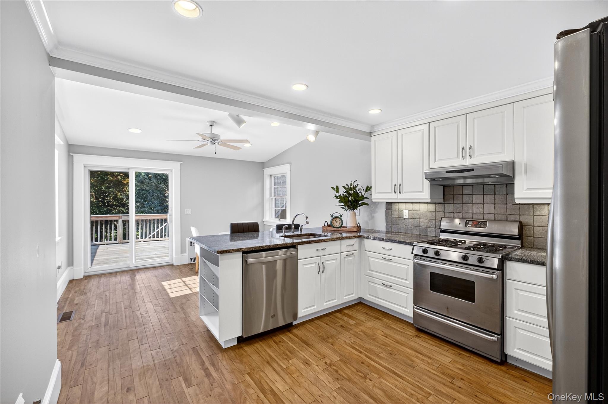 #10 photo, 250 Washington Avenue, Pleasantville , NY 10570