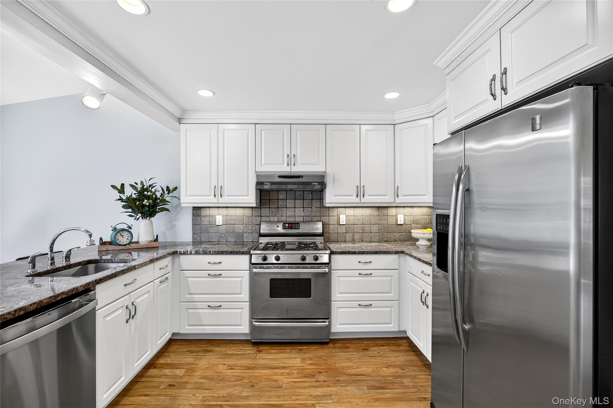 #12 photo, 250 Washington Avenue, Pleasantville , NY 10570