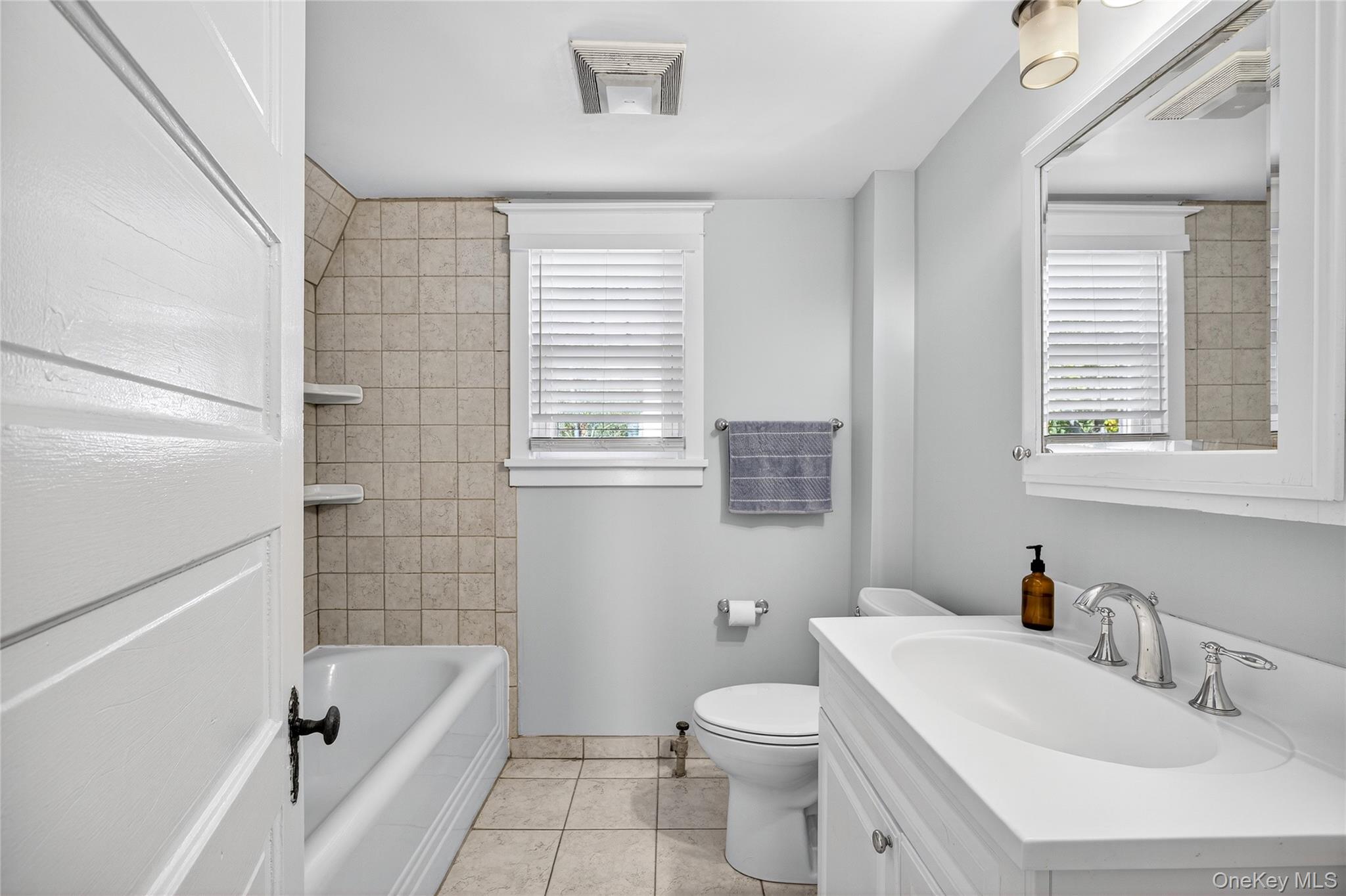 #19 photo, 250 Washington Avenue, Pleasantville , NY 10570