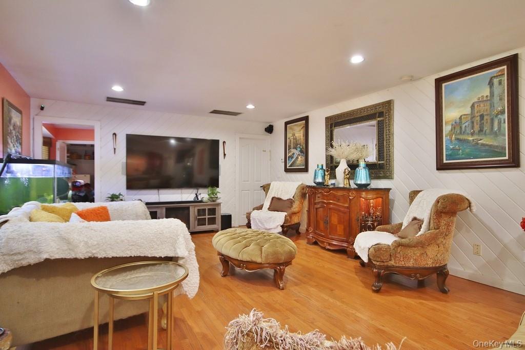 #14 photo, 7 Park Place, Chester , NY 10918