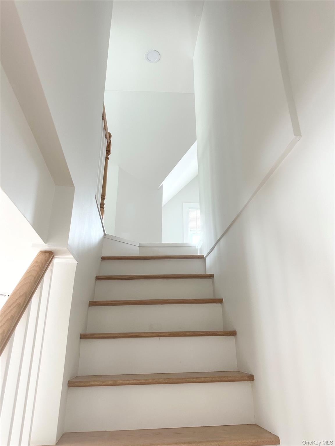 #11 photo, 85 Lake Street, West Harrison , NY 10604