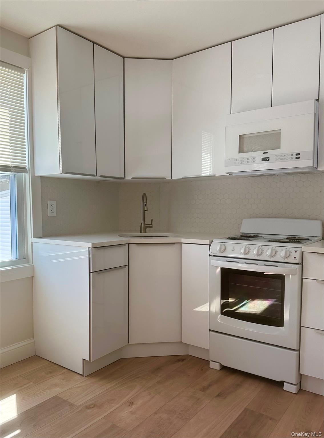 #4 photo, 85 Lake Street, West Harrison , NY 10604