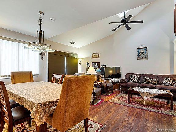 #8 photo, 30 Sycamore Court, Highland Mills , NY 10930