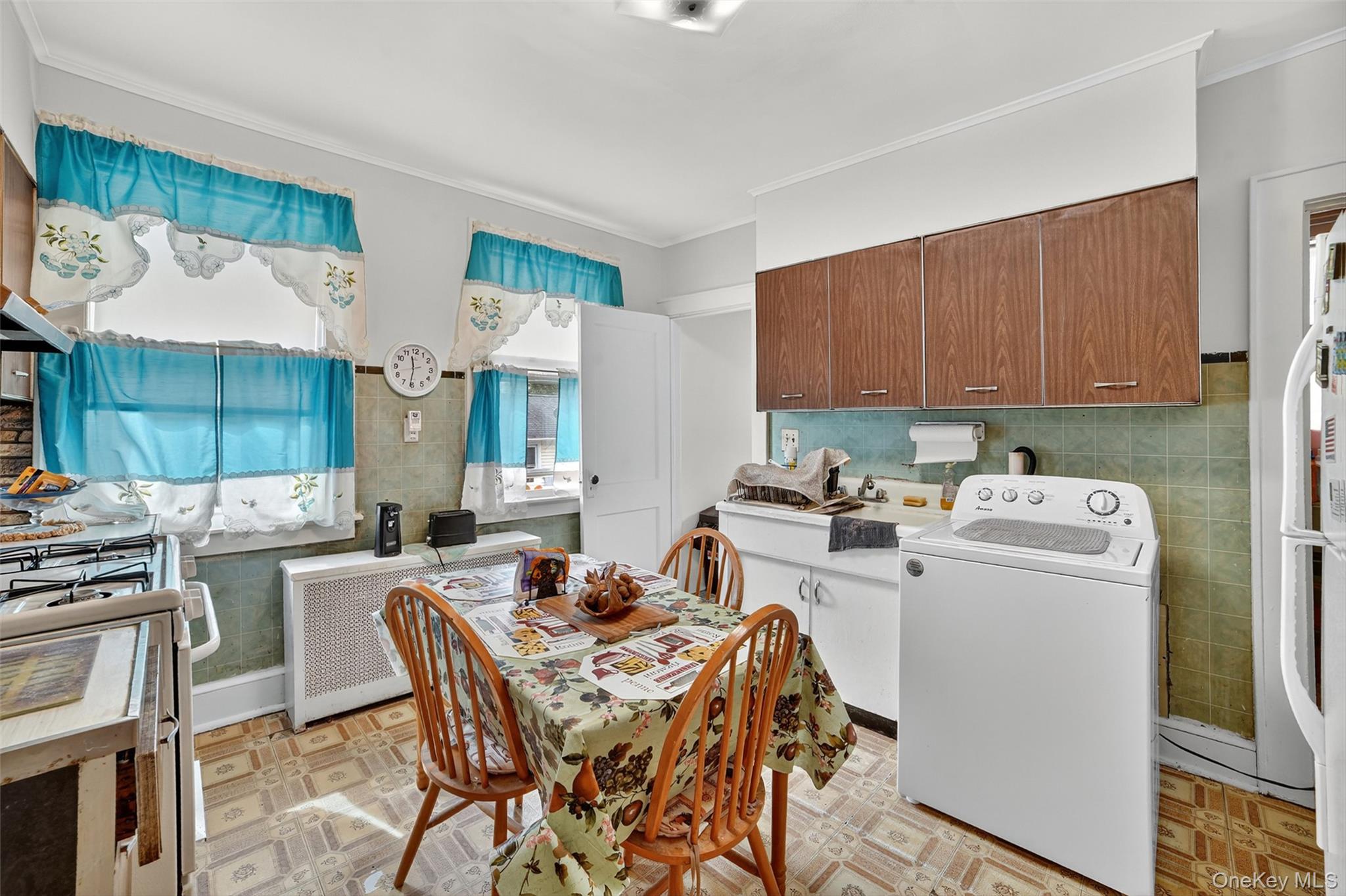 #10 photo, 24 Park Place, Port Chester , NY 10573