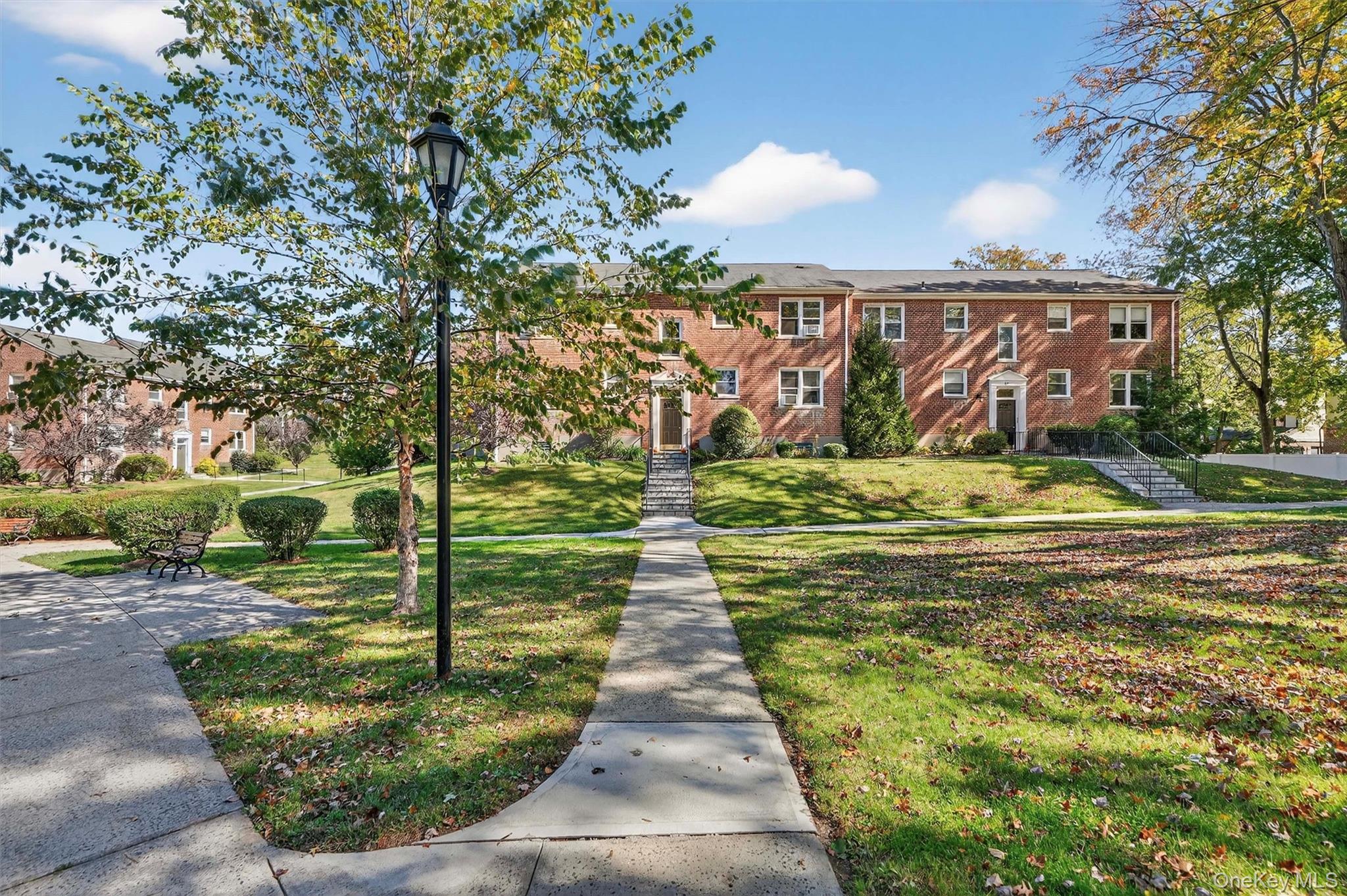 #3 photo, 260 Church Street, White Plains , NY 10603