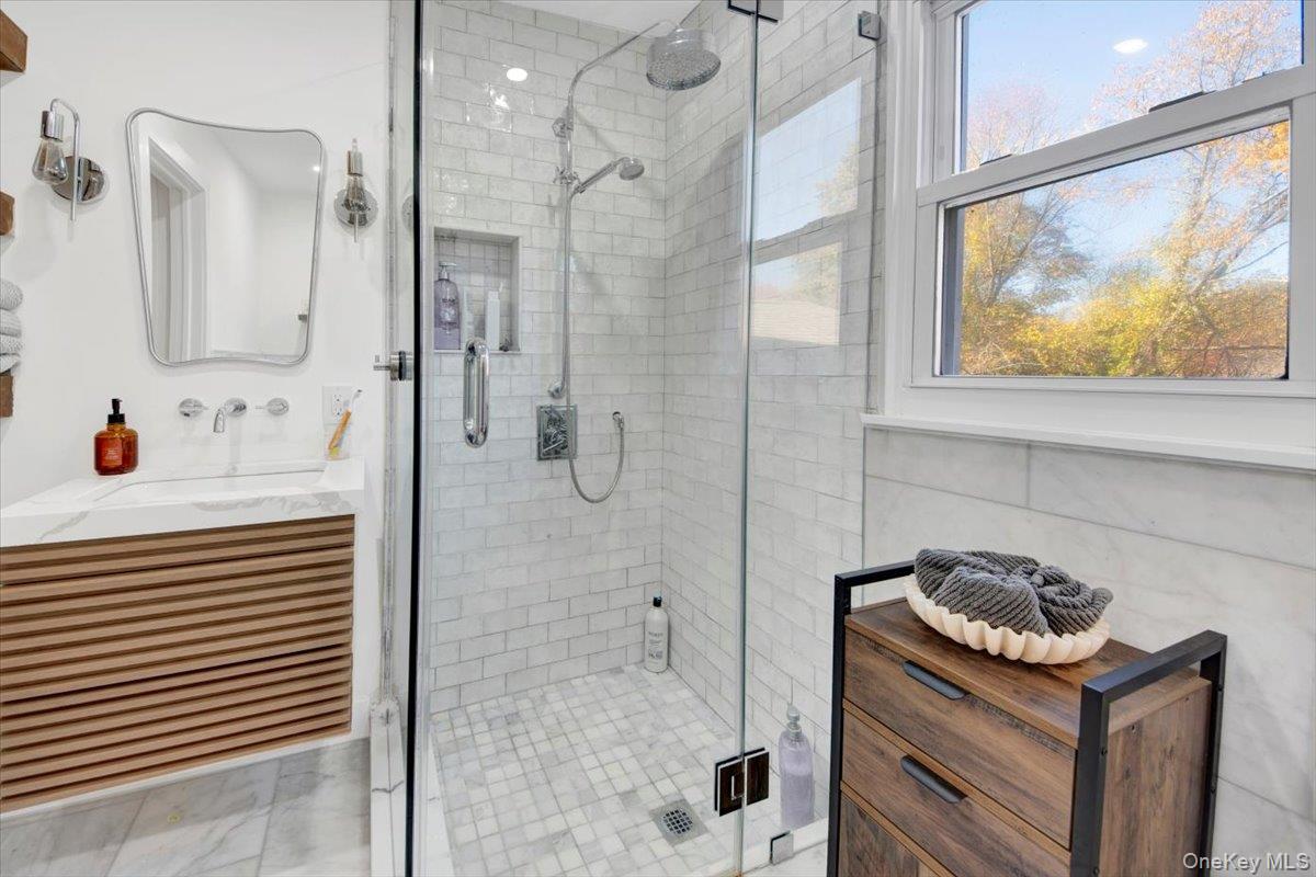 #18 photo, 2947 Curry Street, Yorktown Heights , NY 10598