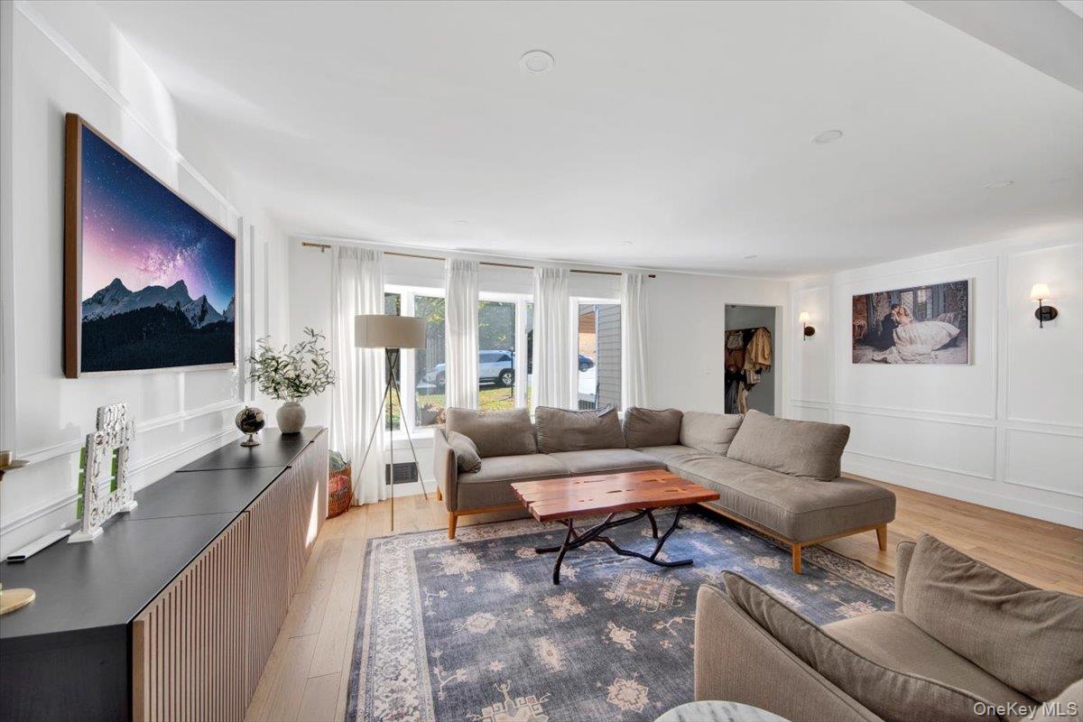 #4 photo, 2947 Curry Street, Yorktown Heights , NY 10598