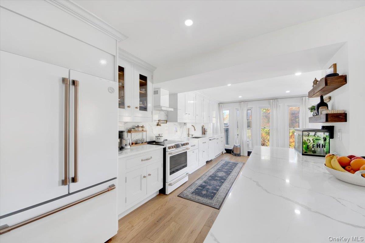 #6 photo, 2947 Curry Street, Yorktown Heights , NY 10598