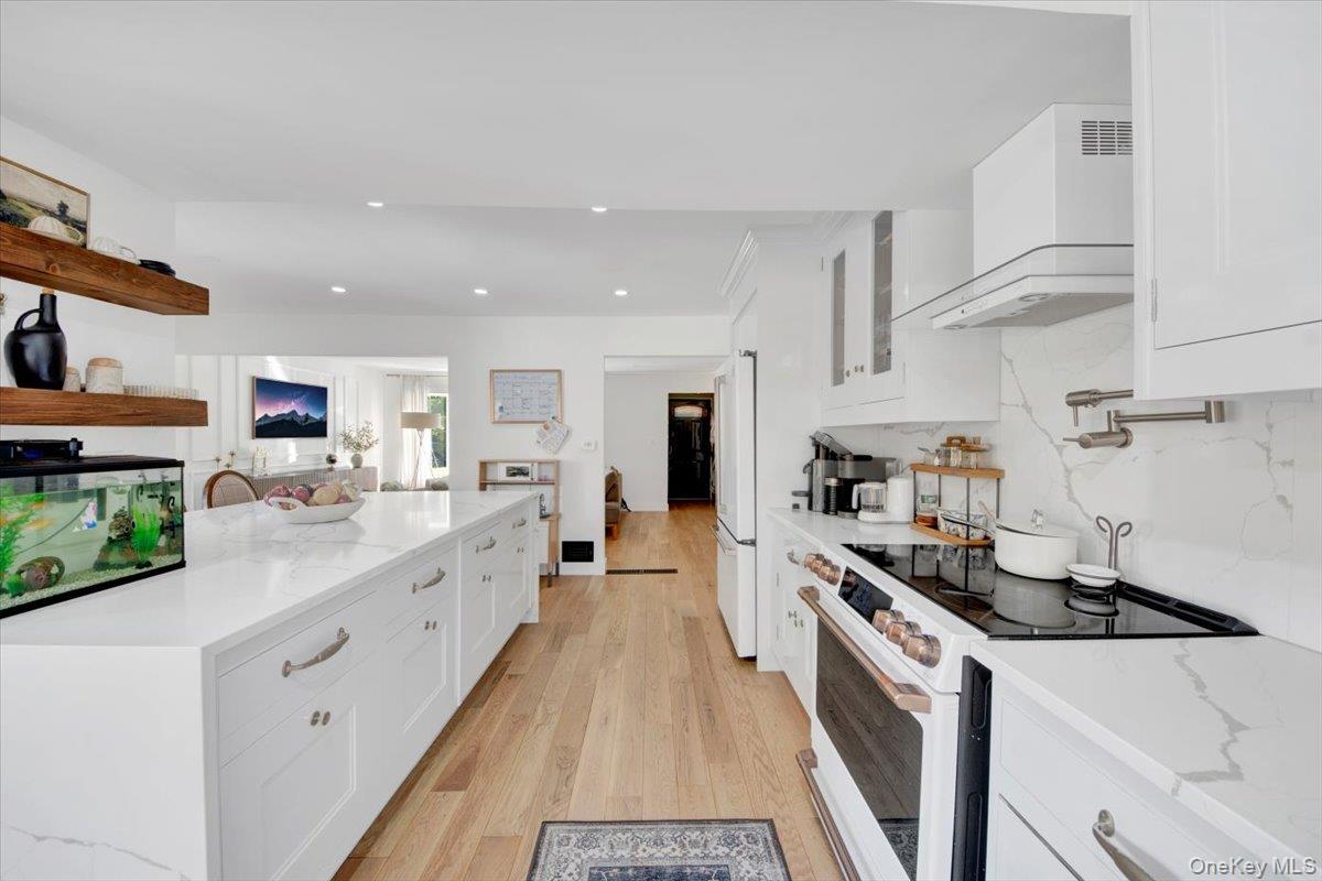 #7 photo, 2947 Curry Street, Yorktown Heights , NY 10598