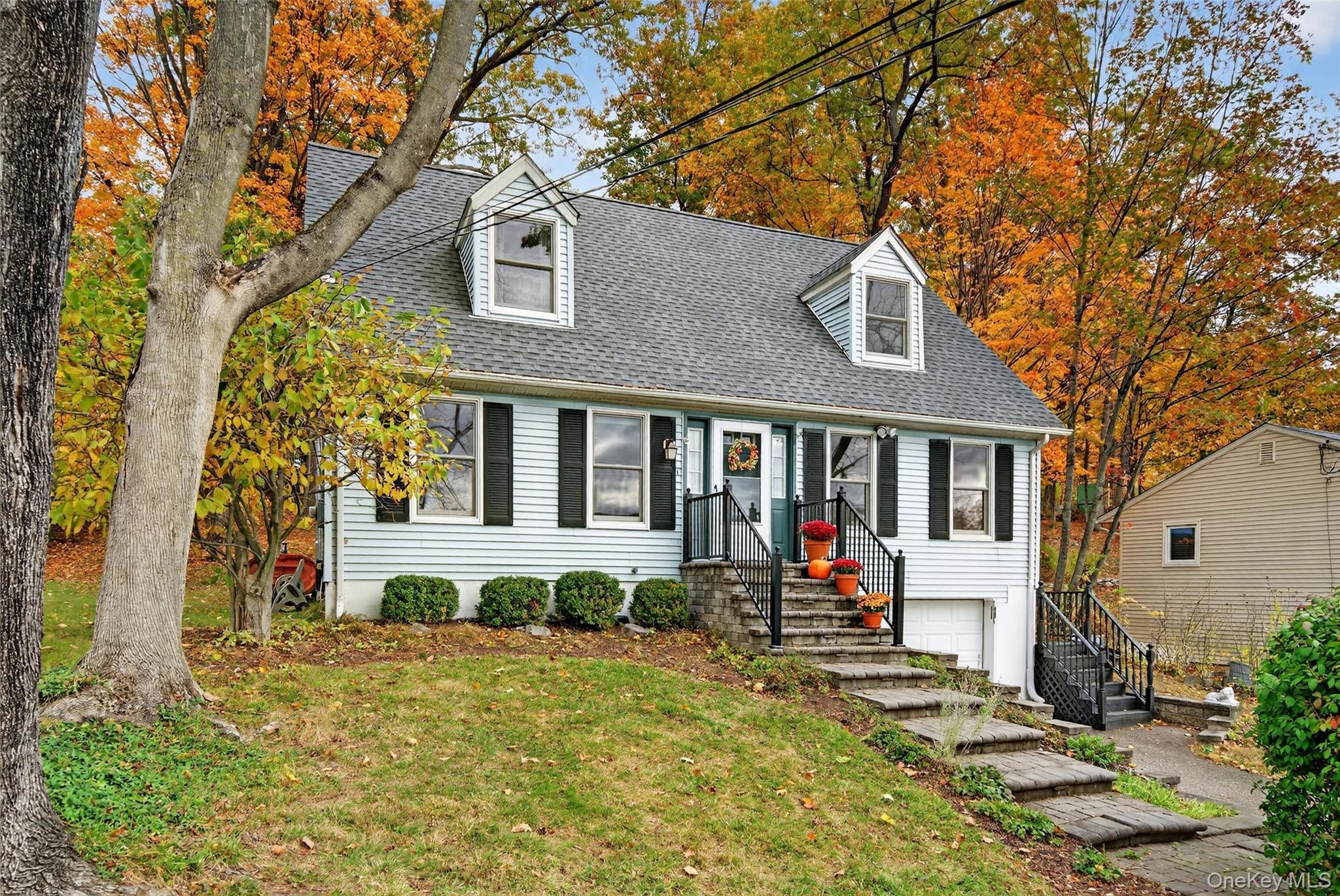 #1 photo, 118 Shore Drive, New Windsor , NY 12553