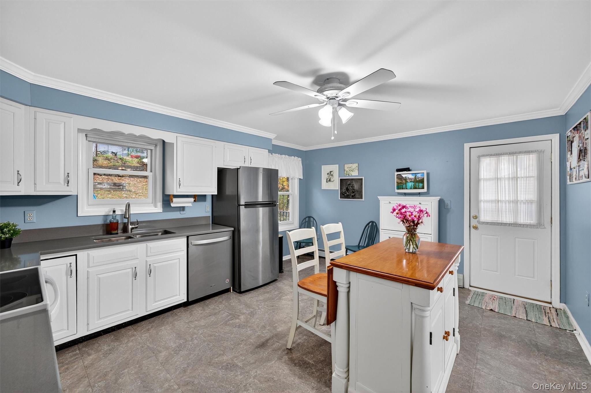 #12 photo, 118 Shore Drive, New Windsor , NY 12553