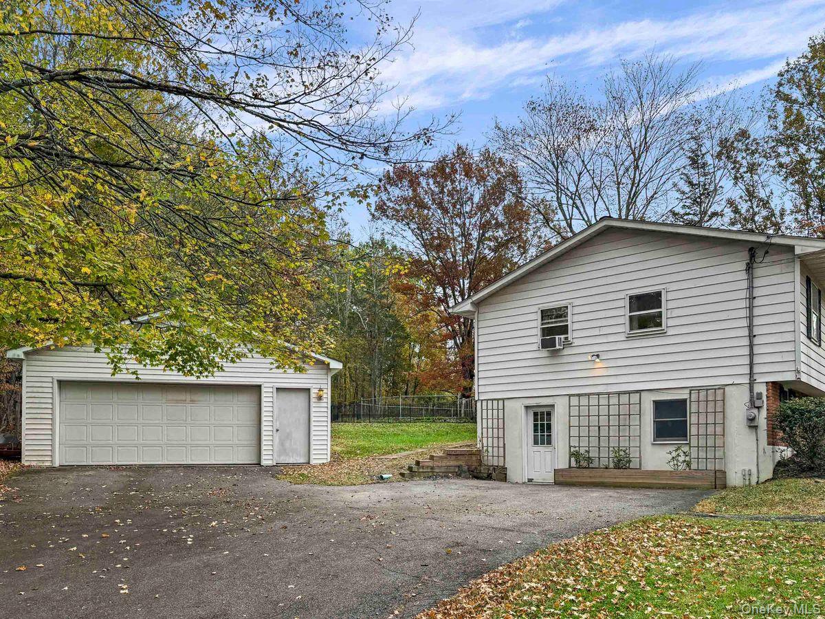 #2 photo, 2539 Route 44-55, Gardiner , NY 12525