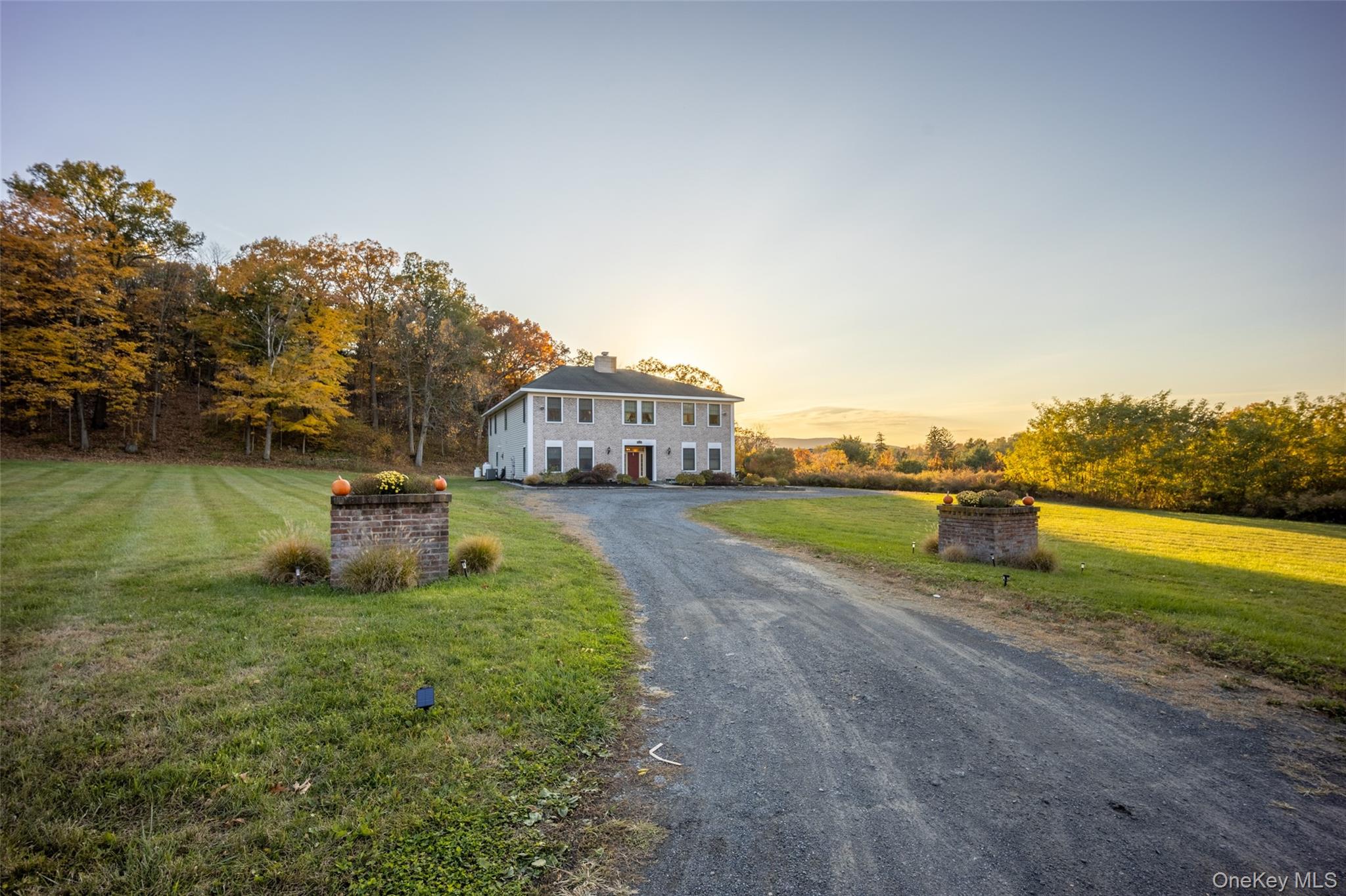 #1 photo, 2145 Us Highway 9W, Cornwall , NY 12518