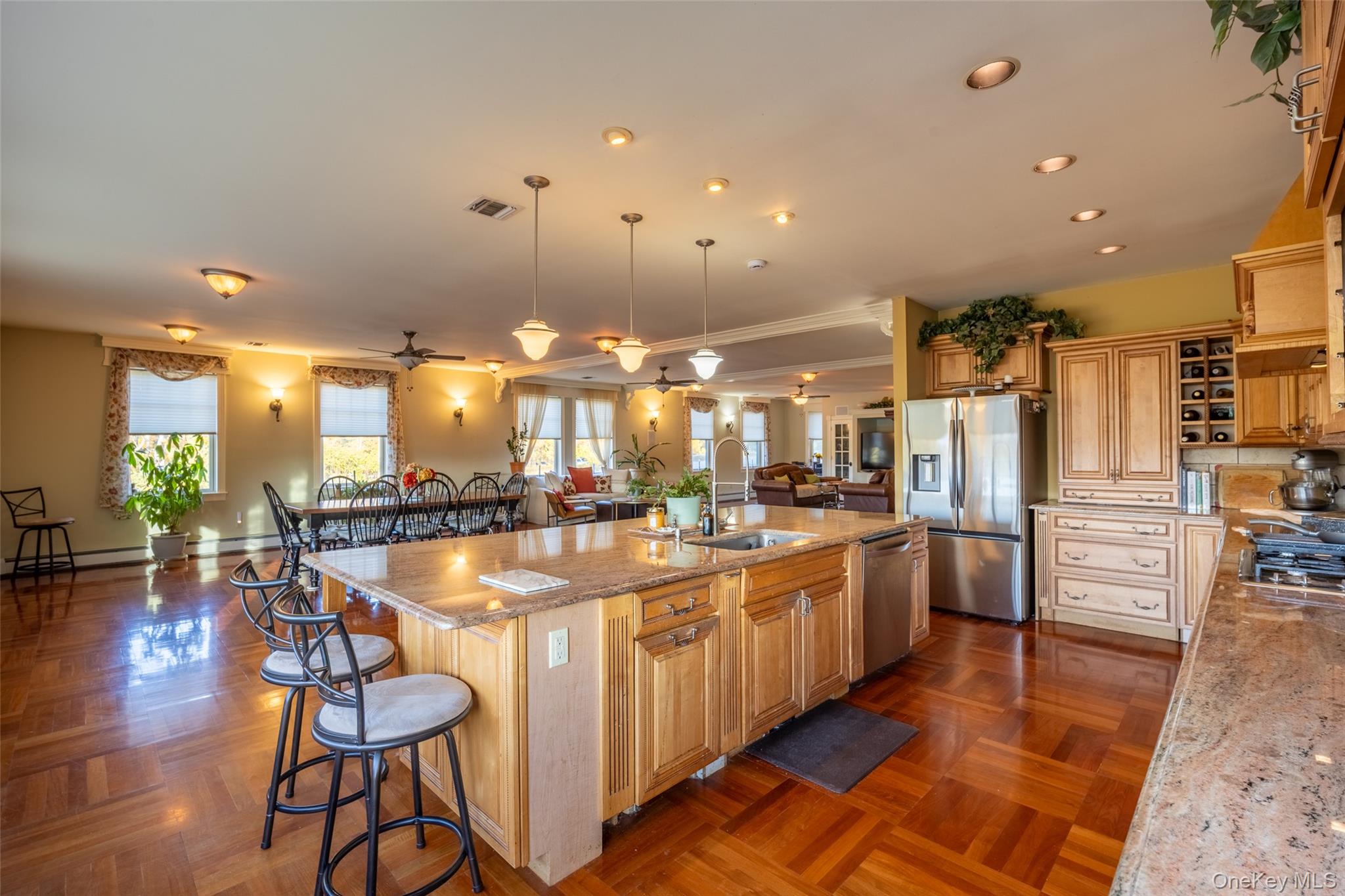 #12 photo, 2145 Us Highway 9W, Cornwall , NY 12518