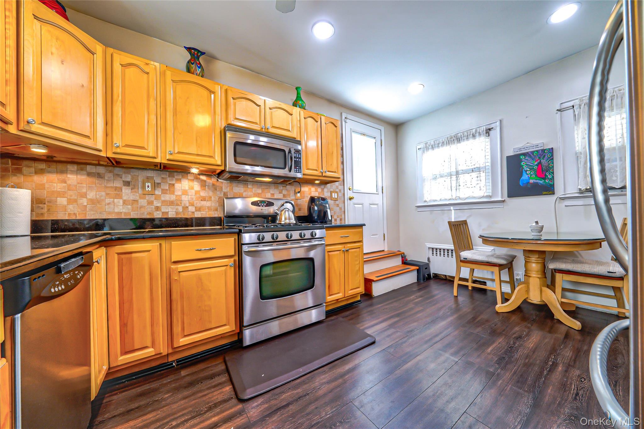 #9 photo, 42 Wildwood Avenue, Mount Vernon , NY 10550