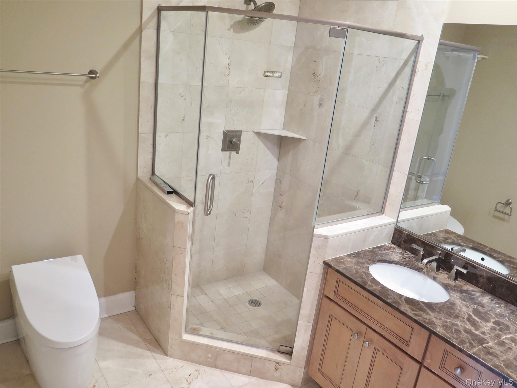 #6 photo, 55 1st Street, Pelham , NY 10803