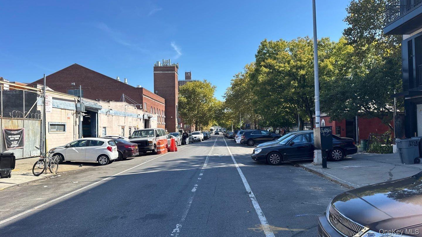 #4 photo, 1615 Bergen Street, Brooklyn , NY 11213