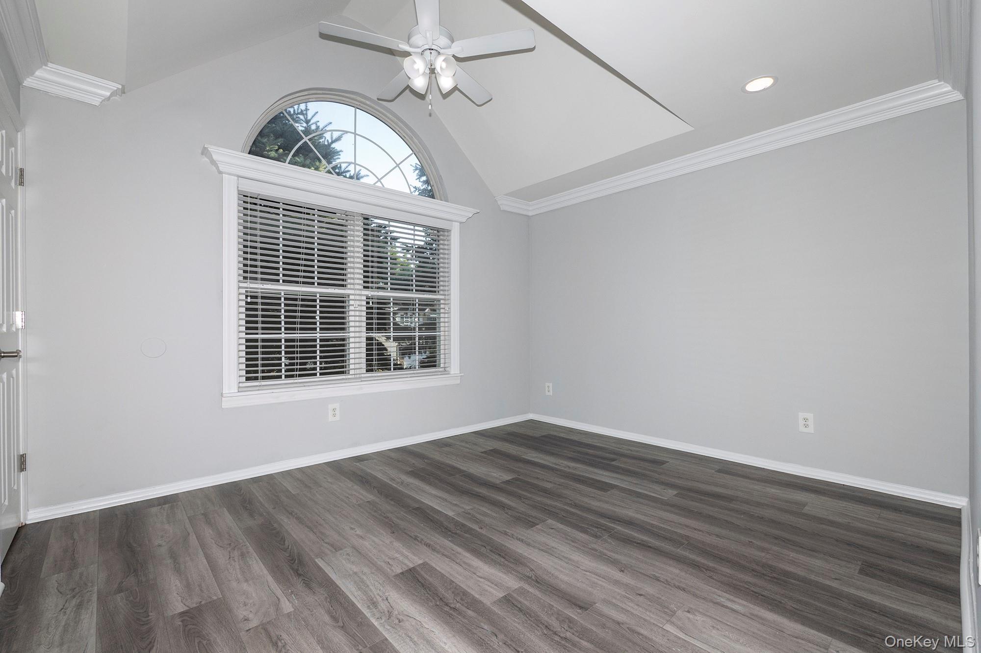 #11 photo, 145 Horizon View Drive, サフォーク郡 Farmingville , NY 11738