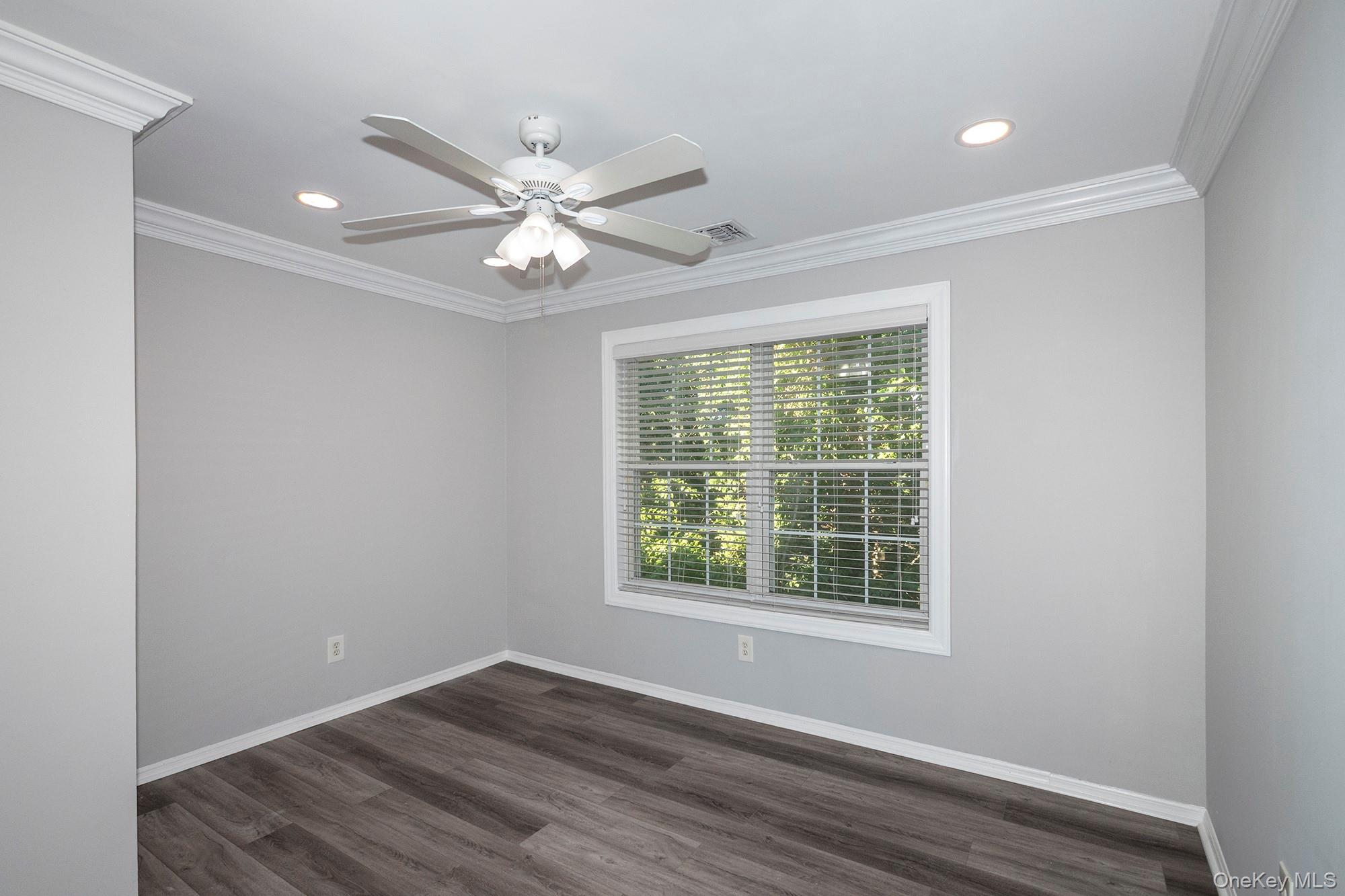 #7 photo, 145 Horizon View Drive, サフォーク郡 Farmingville , NY 11738